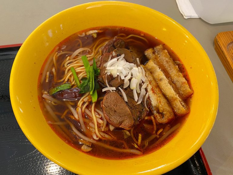 【徒歩8分】西新宿の台湾料理店「霞舫飯店」（かほうはんてん）のご紹介