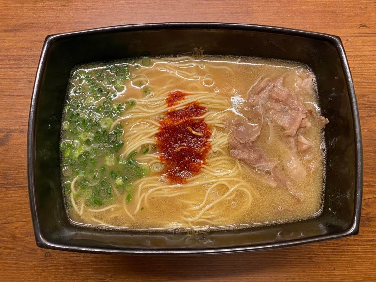 【徒歩10分】一蘭　西新宿店の「100％とんこつ不使用ラーメン」のご紹介