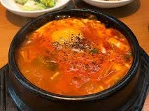 【徒歩1分】新大久保で長い伝統を持つ韓国家庭料理屋さん「オムニ食堂本店」