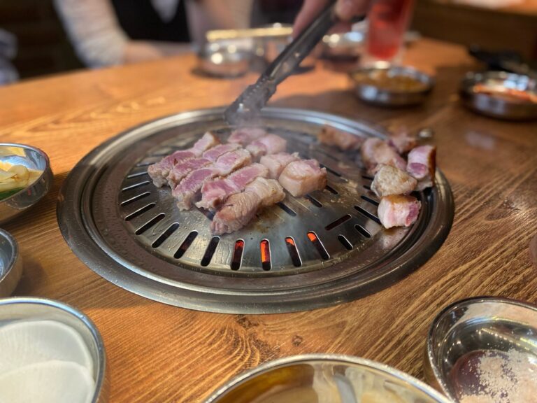 【当館より徒歩3～4分】　韓国炭火焼専門店 ナンマンコギ　