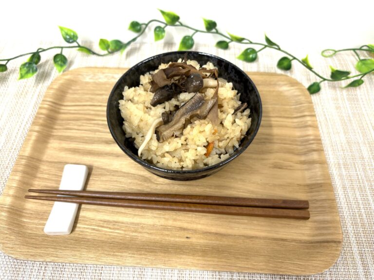 きのこの炊き込みご飯とまいたけの天ぷらのご案内