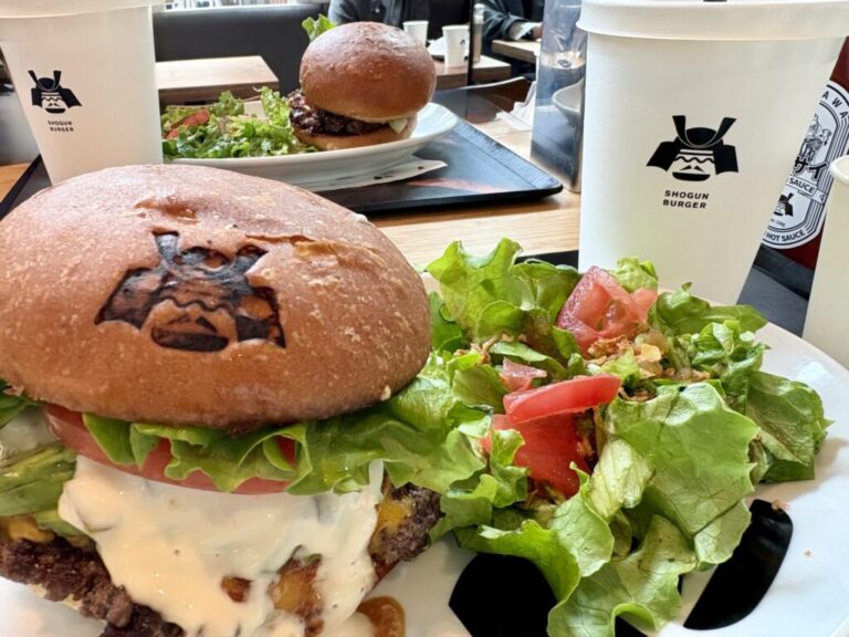 【当館より徒歩3分】SHOGUN BURGERのご案内