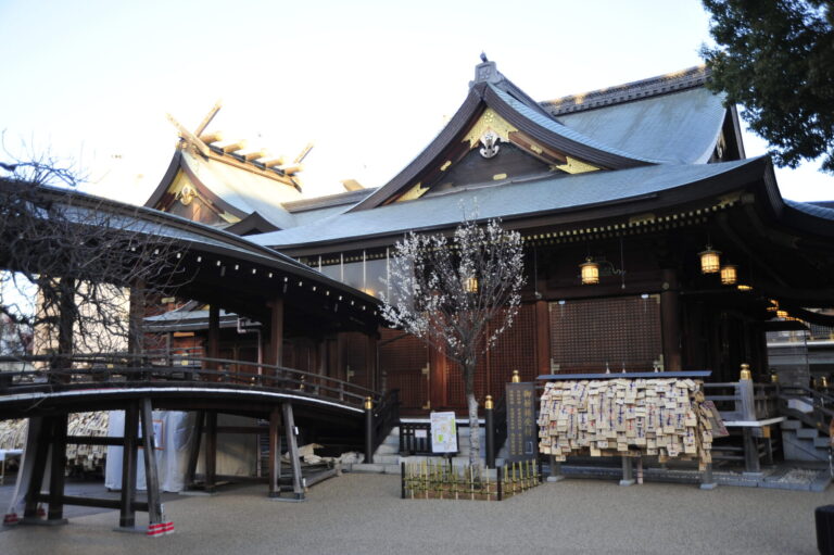 📍東京の歴史ある神社-＼学問の神様・湯島天神⛩️